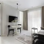 Apartment Szwarc By Elite