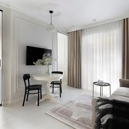 Apartment Szwarc By Elite