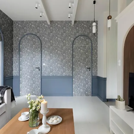 Szwarc Apartment