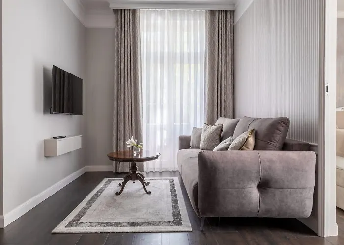 Szwarc By Elite Sopot